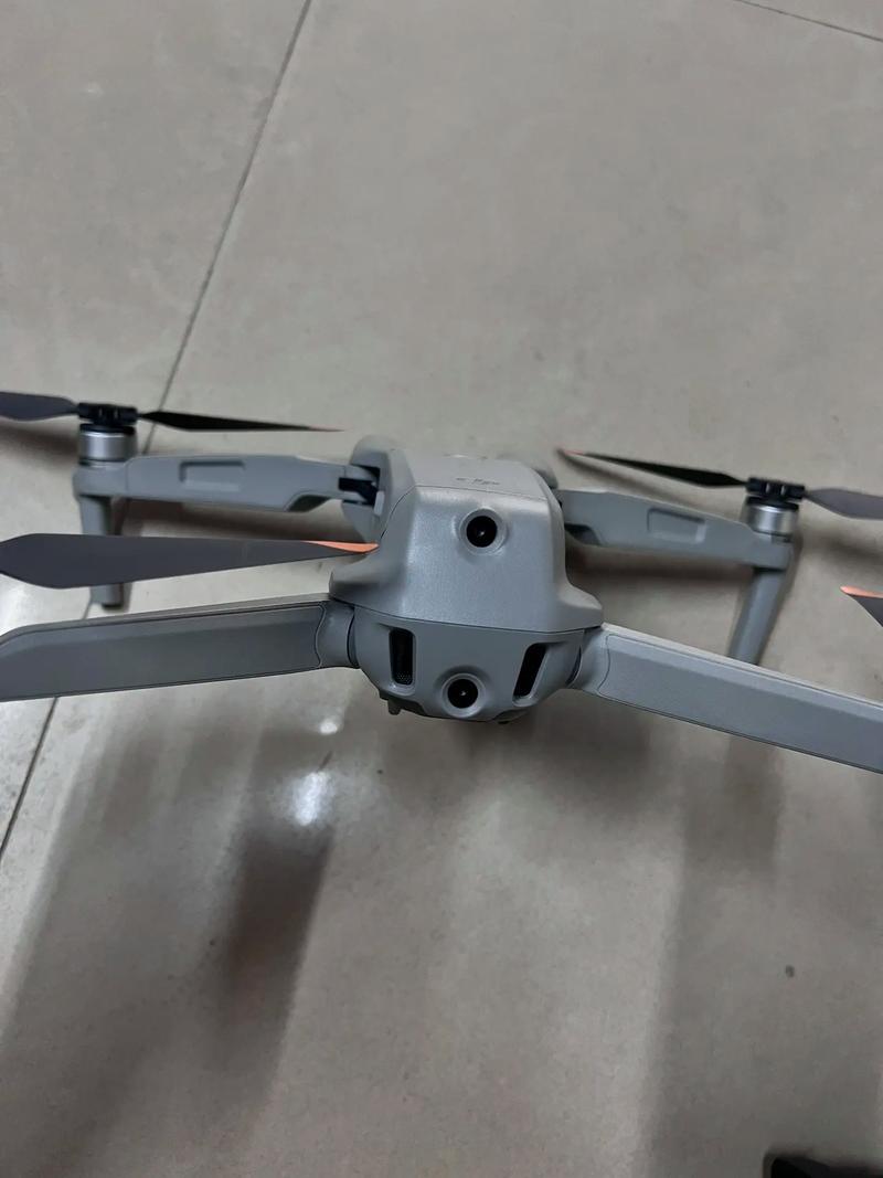 DJI 