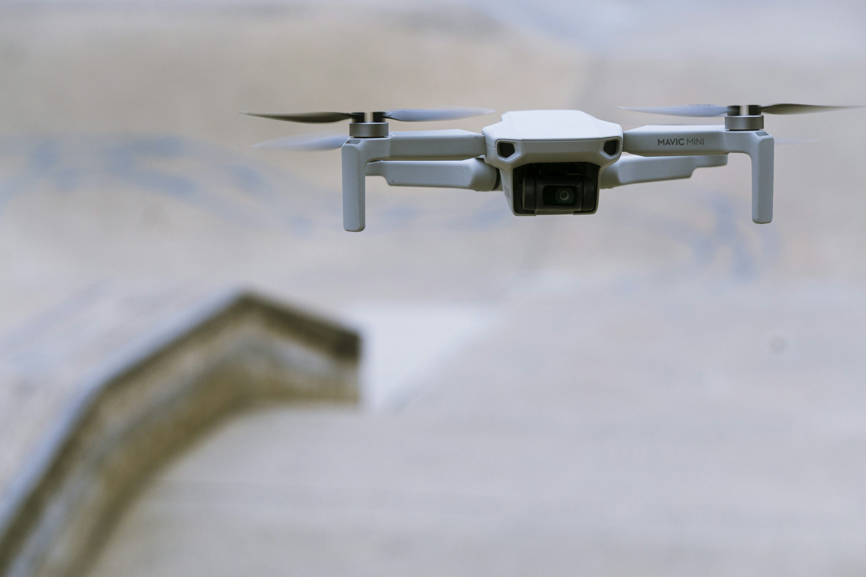 DJI 