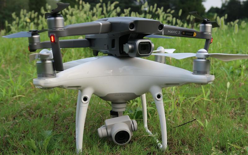 DJI 