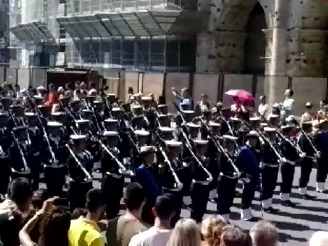 qu