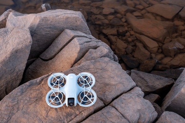 DJI mi